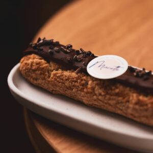 L'éclair au chocolat